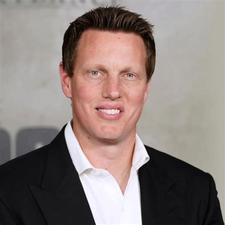 Adrian Wojnarowski Age, Wikipedia, Biography, Children, Salary, Net Worth, Parents.