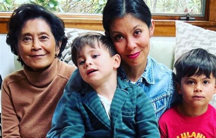 Alex Wagner Biography, Married, Husband, Children, Parents, Net Worth