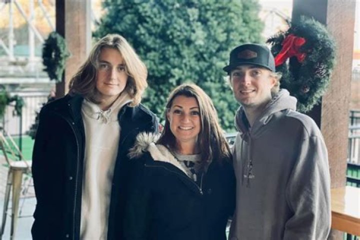 Brandy Halladay Bio, Family, Career, Husband, History, Net Worth