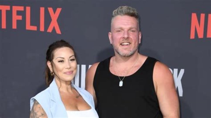 Unveiling The Extraordinary World Of Samantha Ludy: Pat McAfee's Inspiring Wife